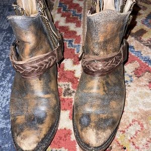 Steve Madden Freebird Booties